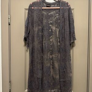 Shyanne Gray Floral Lace Robe